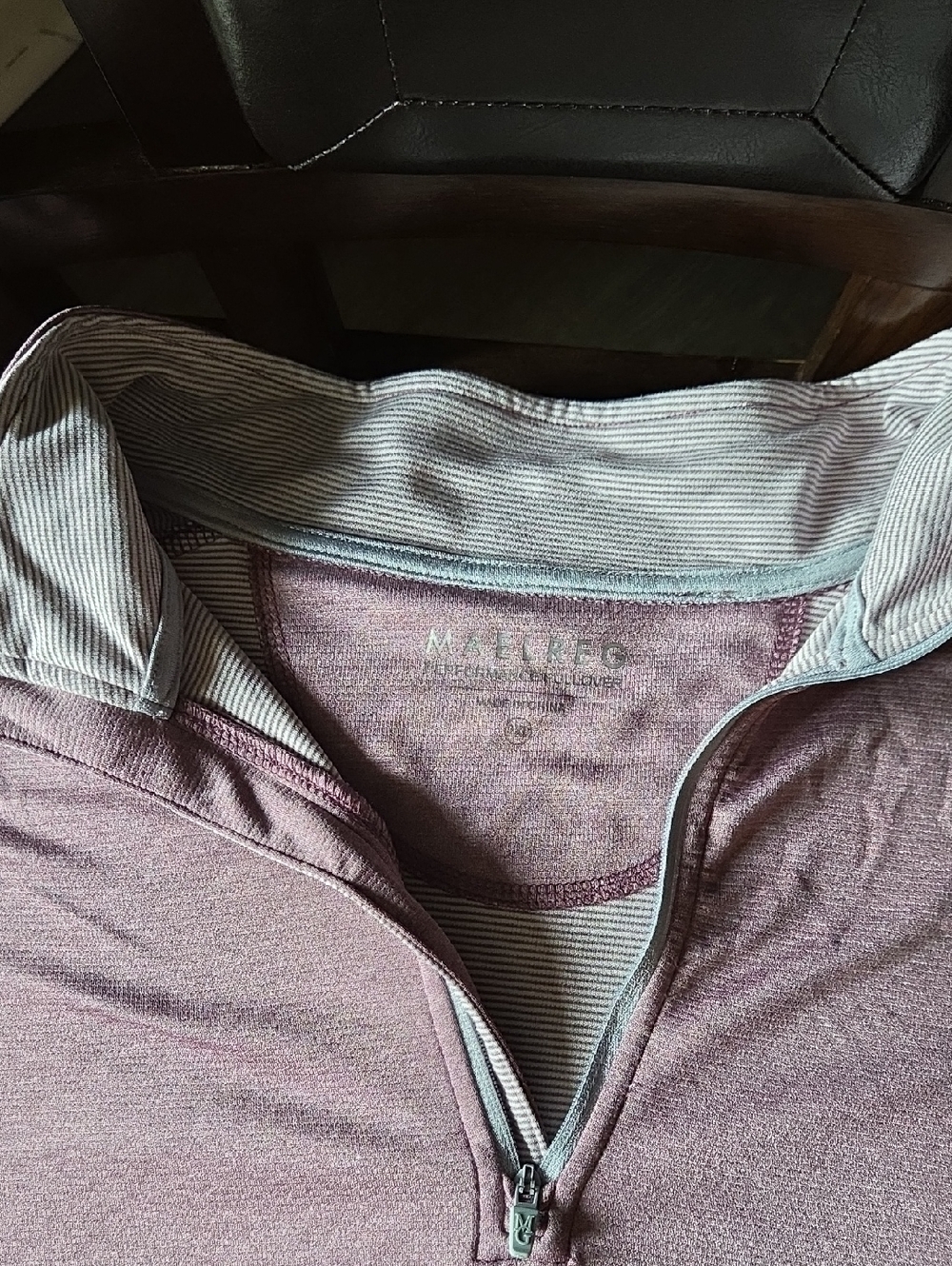 MALIBU Men's Lightweight Quarter-Zip Performance Jacket in Dusty Mauve